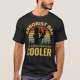 Arborist Dad Tree Climber Climbing Vintage Retro T-Shirt