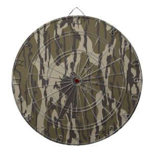 Archery hunting bottomland camo bow hunting dartboard