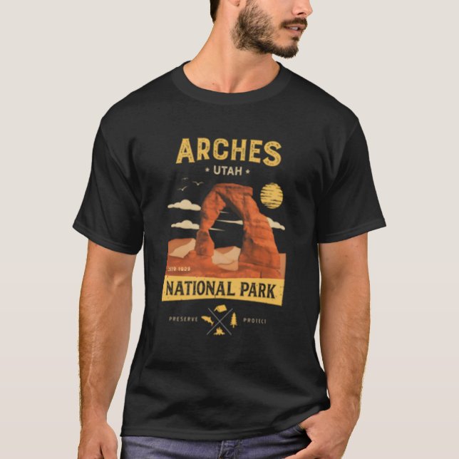 Arches National Park Delicate Arch T-Shirt (Front)