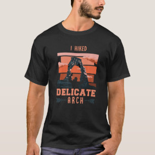 Arches National Park in Utah with the Delicate arc T-Shirt