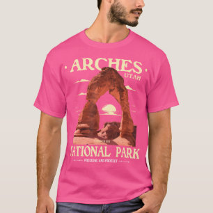 Arches National Park - Retro Hiking  Camping Lover T-Shirt