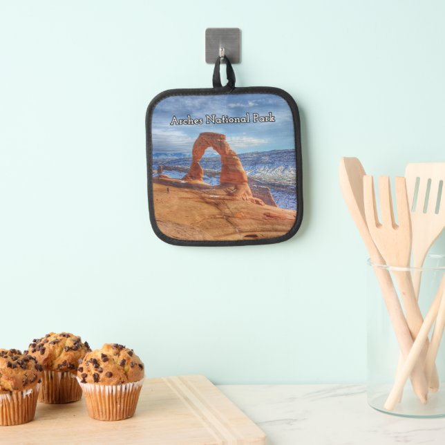 Arches National Park Souvenir Magnet Pot Holder (Insitu(Hanging))