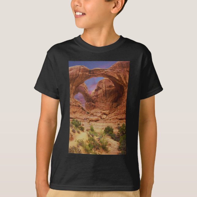 Arches NP with Hikers UT T-Shirt (Front)