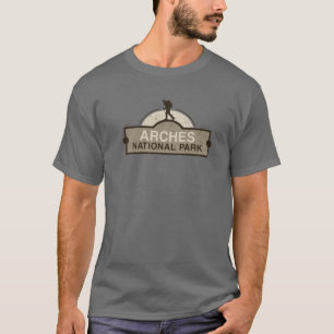 Arches US National Park Utah Hiking Backpacking Ca T-Shirt