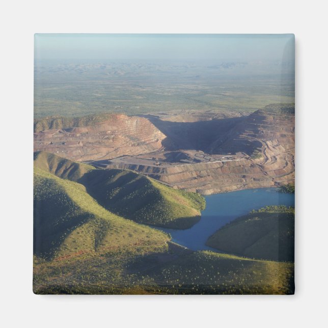 Argyle Diamond Mine Magnet (Front)