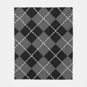 ARGYLE PATTERN FLEECE BLANKET