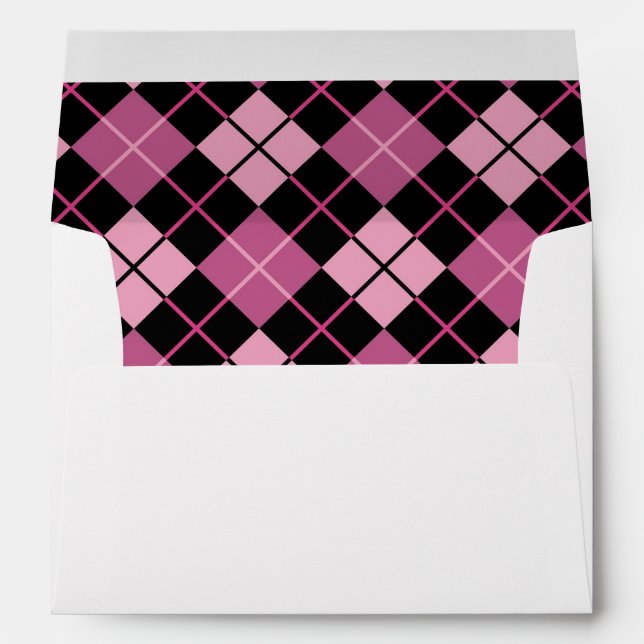 Argyle Pattern in Black and Pink Envelopes (Back (Bottom))