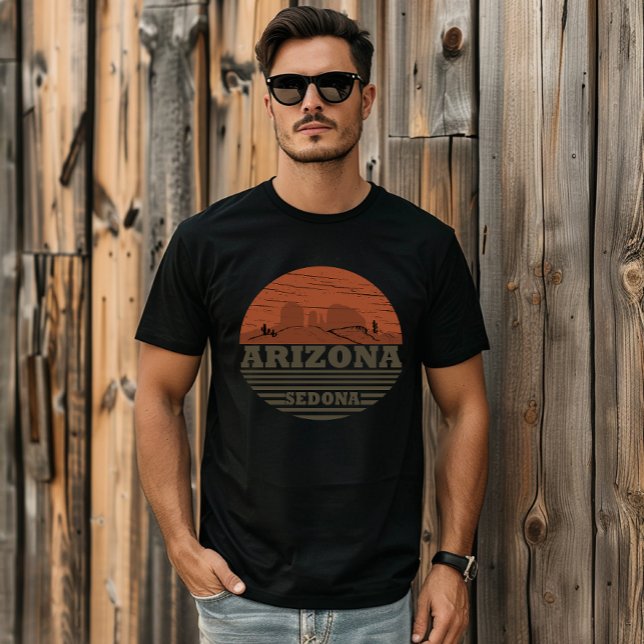 Arizona Sedona landscape vintage az retro T-Shirt (Creator Uploaded)