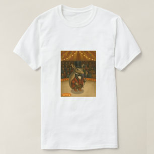 Armand, armadillo ringmaster T-Shirt