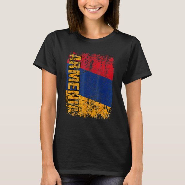ARMENIA   Big Flag Vintage Distressed ARMENIA T-Shirt (Front)