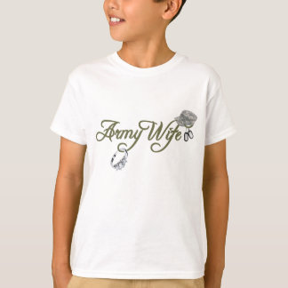 Army wife-ring, dog tag, T-Shirt