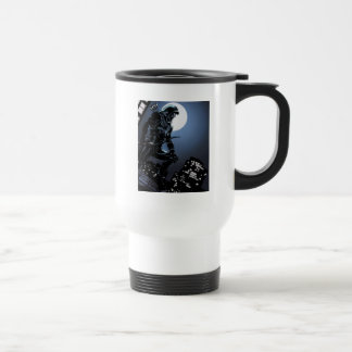 Arrow | Green Arrow In Moonlight Travel Mug