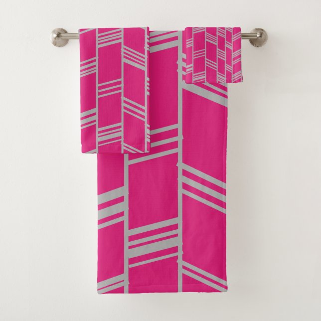Art Deco Magenta Bath Towel Set (Insitu)