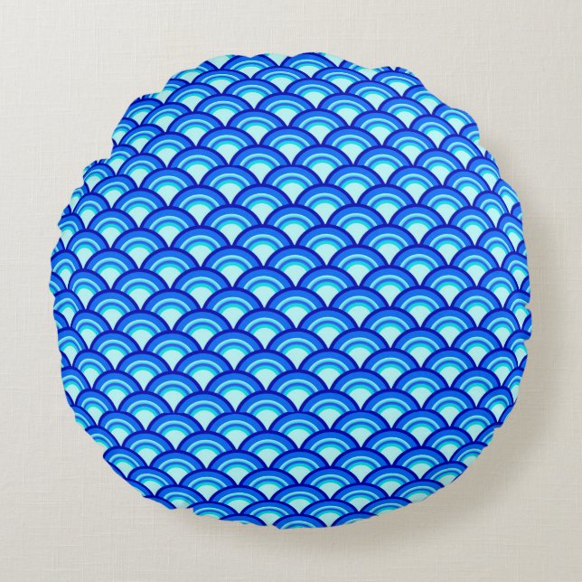 Art Deco wave pattern - cobalt and sky blue Round Cushion (Front)