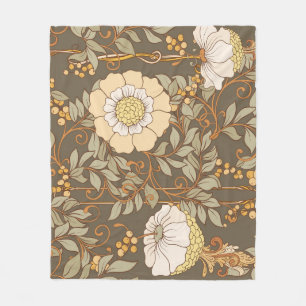 Art Nouveau: Decorative Floral Vintage. Fleece Blanket