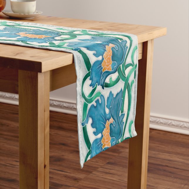 Art Nouveau Floral Majolica Faux Relief Pattern Short Table Runner (In Situ)