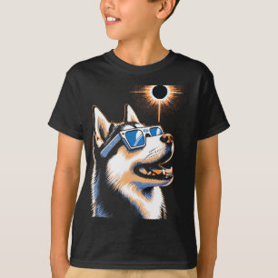 Art Solar Eclipse Husky Dog Wearing Eclips Glasses T-Shirt