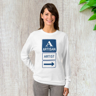Artisan Artist Studio Sign Directional Arrow  T-Shirt