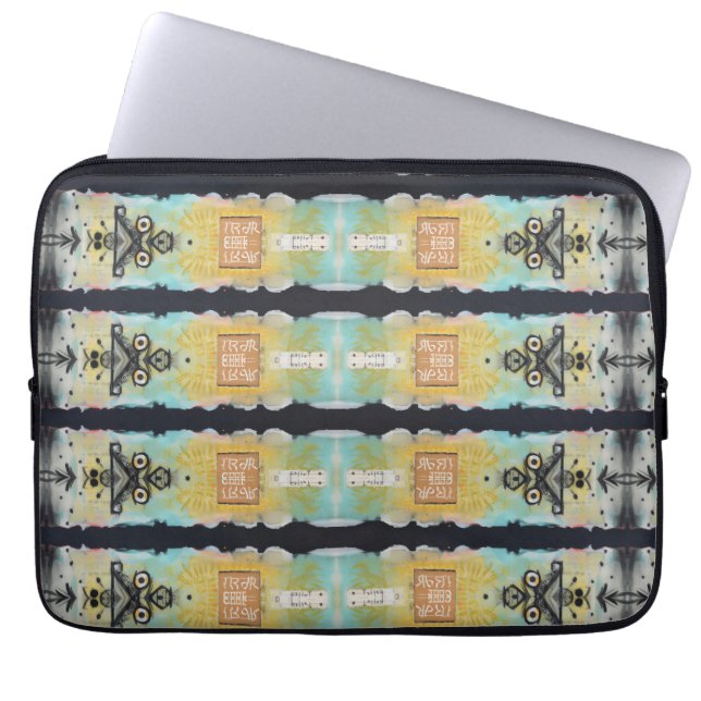 ArtLady 12 Charming and distressed Laptop Sleeve (Front)