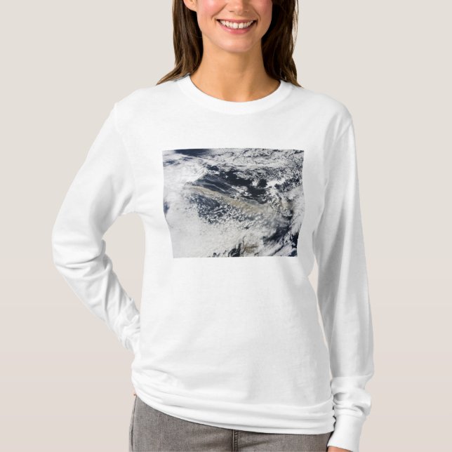 Ash plume from Eyjafjallajokull Volcano T-Shirt (Front)
