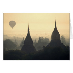 Asia, Burma, (Myanmar), Pagan (Bagan) Hot Air