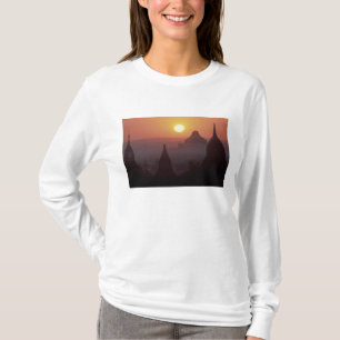 Asia, Burma, (Myanmar), Pagan (Bagan) The temple T-Shirt