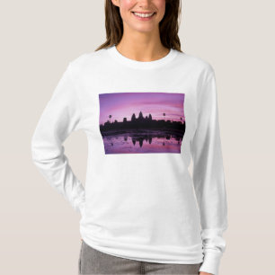 Asia, Cambodia, Siem Reap, Angkor Wat (b. 12th 2 T-Shirt