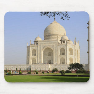 Asia, India, Uttar Pradesh, Agra. The Taj 7 Mouse Pad