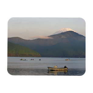 Asia, Japan, Hakone. Early morning views of Mt. Magnet
