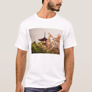 Asia, Japan, Kyoto, Kiyomizu temple in spring T-Shirt