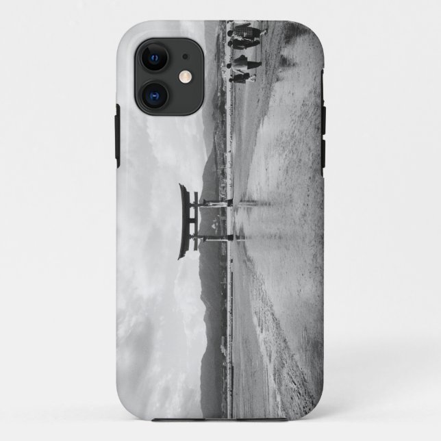 Asia, Japan, Myajima. The Torri Gate Case-Mate iPhone Case (Back)