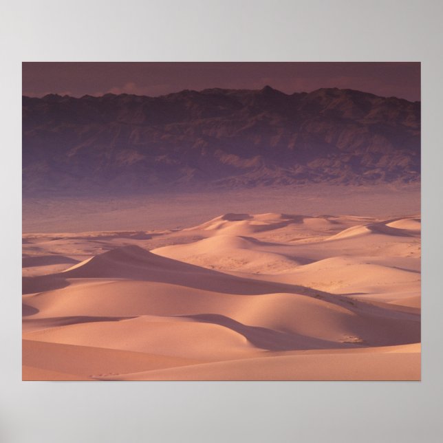 Asia, Mongolia, Gobi Desert, Gobi Gurvansaikhan Poster (Front)