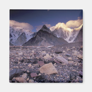 Asia, Pakistan, Karakoram Range, Broad and Magnet