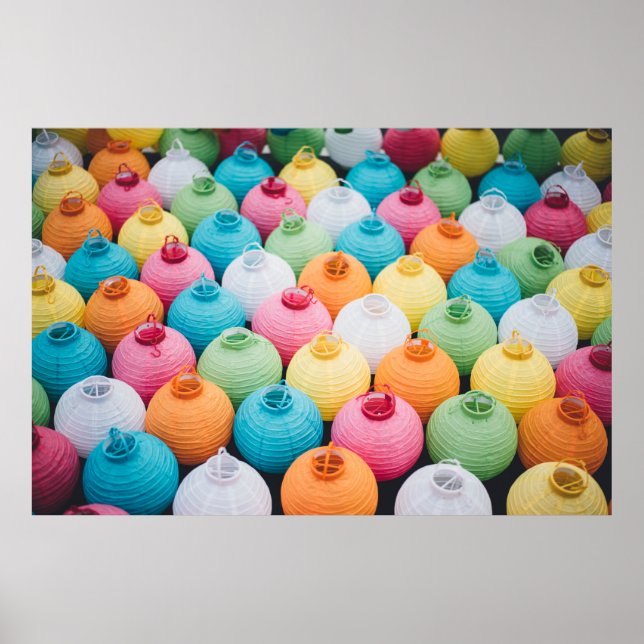 Assorted-color sky lantern lot poster (Front)