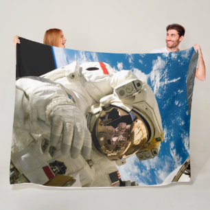 ASTRONAUGHT FLEECE BLANKET