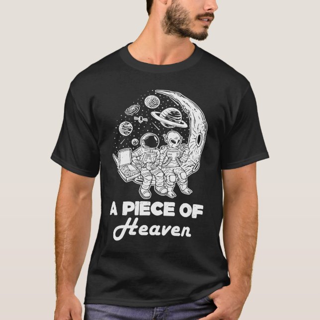 Astronaut Alien Eating Pizza On Moon Pizza Lover G T-Shirt (Front)
