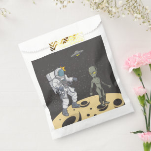 Astronaut and alien favour bags