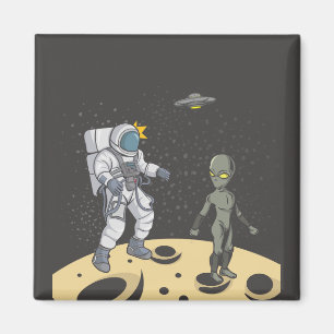 Astronaut and alien  magnet