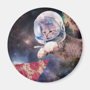 Astronaut cat hunting a pizza slice magnet