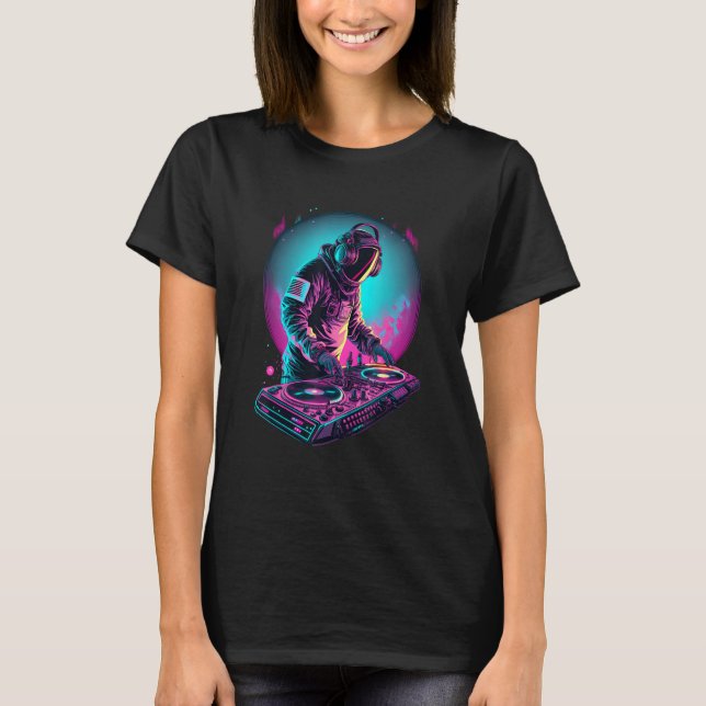 Astronaut DJ DJing in Space EDM cool Graphic T-Shirt (Front)