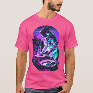 Astronaut Dj Djing In Space Edm Cool Graphic Vapou T-Shirt