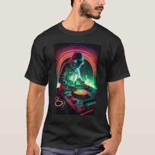 Astronaut DJ DJing in Space EDM cool Graphic Vapou T-Shirt