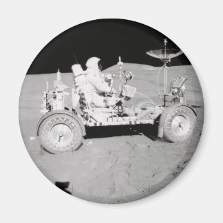 Astronaut driving Lunar Lander on the Moon Magnet