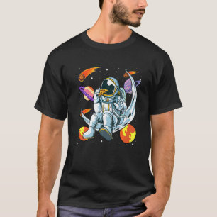 Astronaut Eating Pizza Food Moon Ufo Extraterrestr T-Shirt