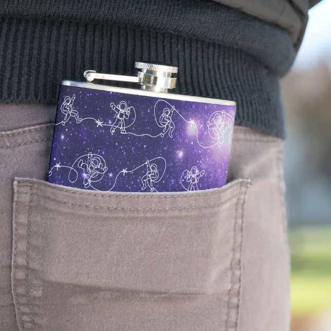 Astronaut Hip Flask (In Situ)