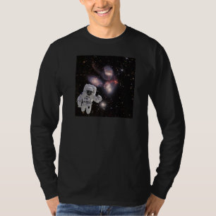 Astronaut in Stephanu2019s Quintet Webb Space Tele T-Shirt