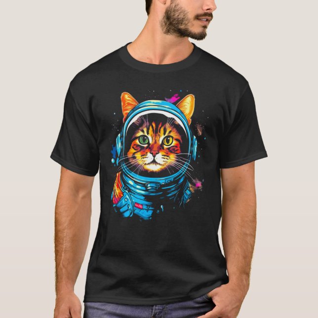 Astronaut Maine Coon Cat T-Shirt (Front)