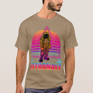 Astronaut Retro Vintage Vaporwave T-Shirt