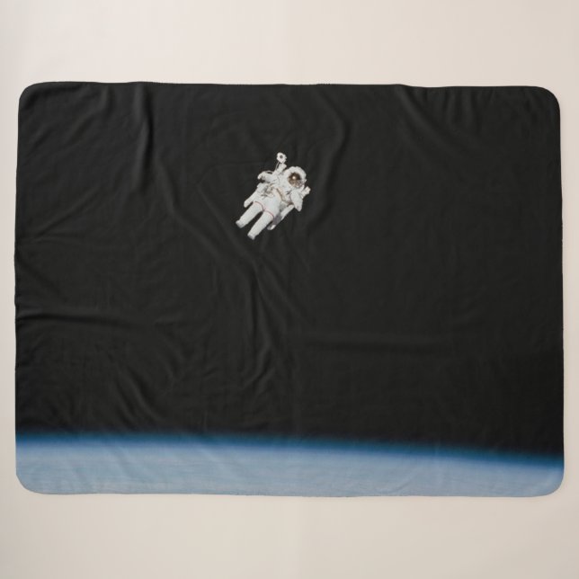 ASTRONAUT SHERPA BLANKET (Front (Horizontal))