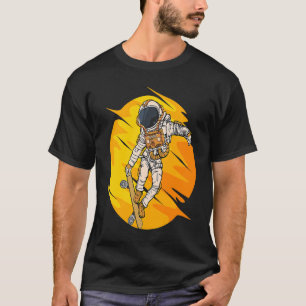 Astronaut Skateboard Skating Space Cosmos Astronau T-Shirt